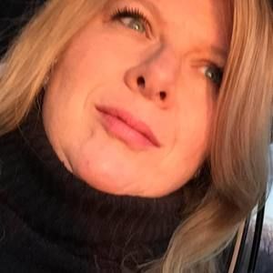 Meet your Posher, Sabrina